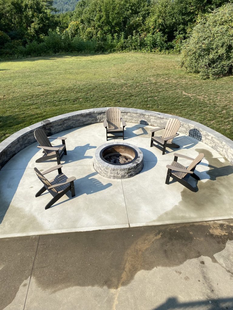 Milltown Excavation & Landscape Construction firepit-scaled